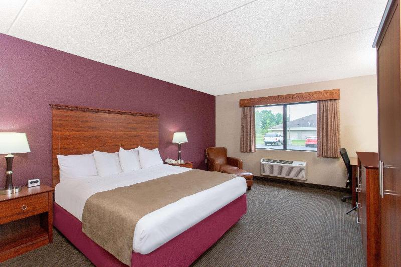 Americinn By Wyndham New London image 2