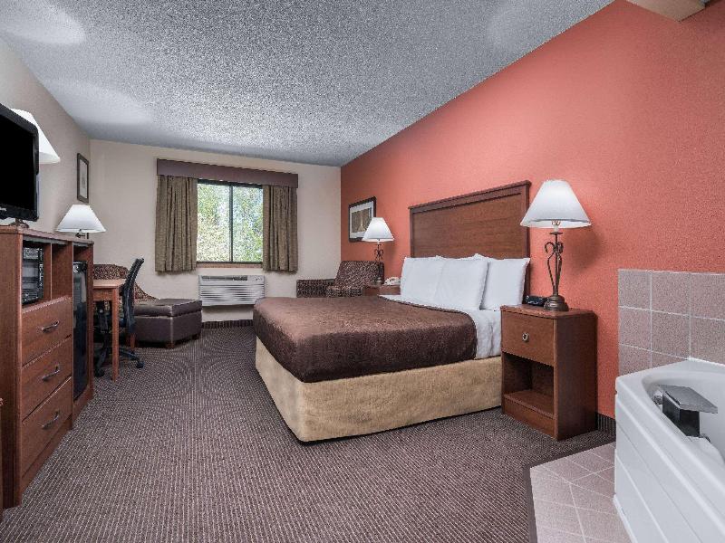 AmericInn by Wyndham Tofte Near Lake Superior image