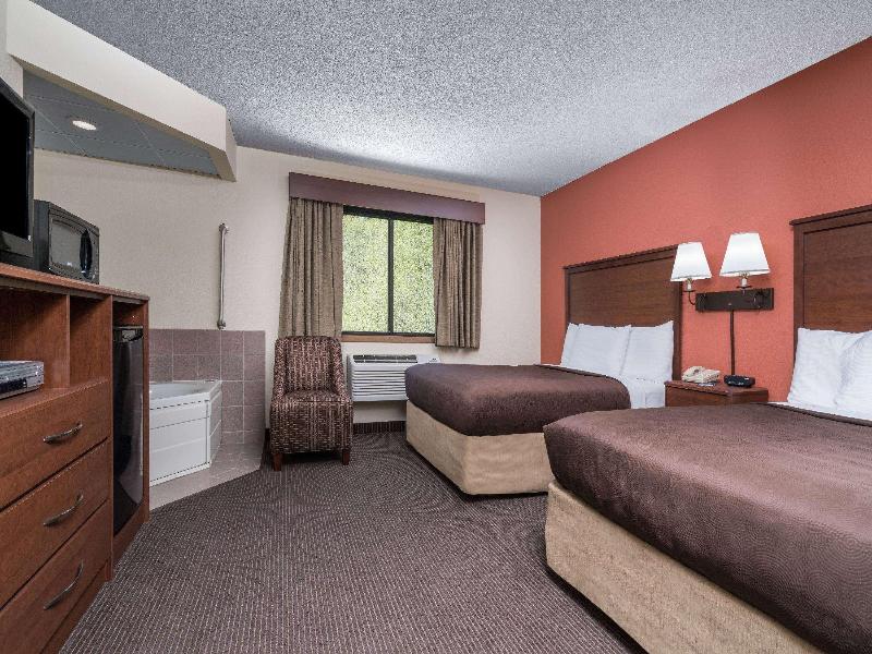 AmericInn by Wyndham Tofte Near Lake Superior image