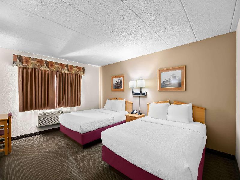 Quality Inn Ladysmith WI image