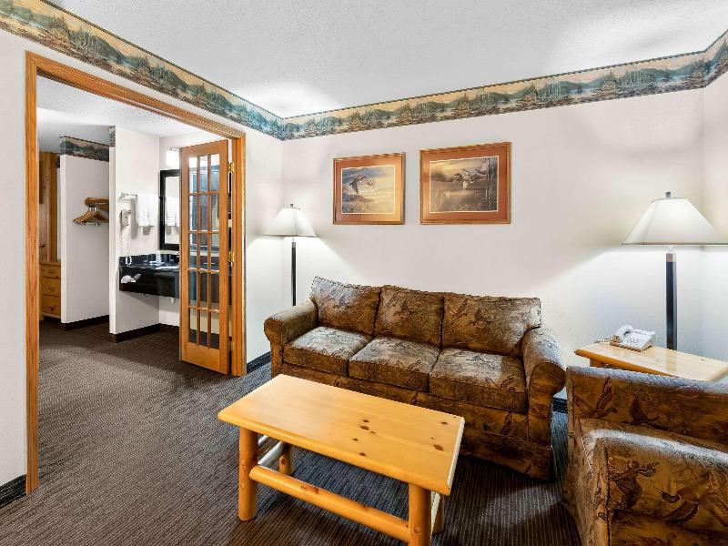 Quality Inn Ladysmith WI image