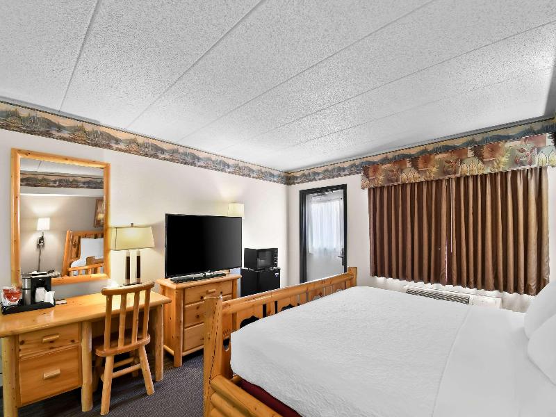 Quality Inn Ladysmith WI image