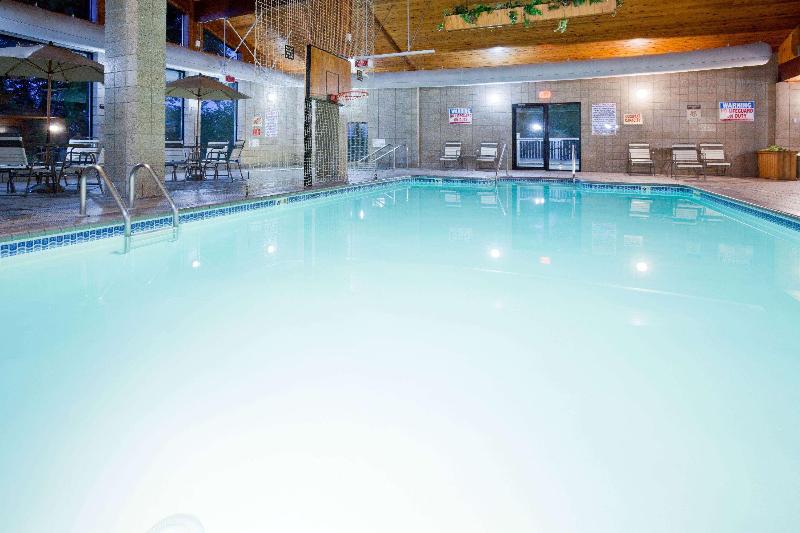 Americinn By Wyndham New Richmond image
