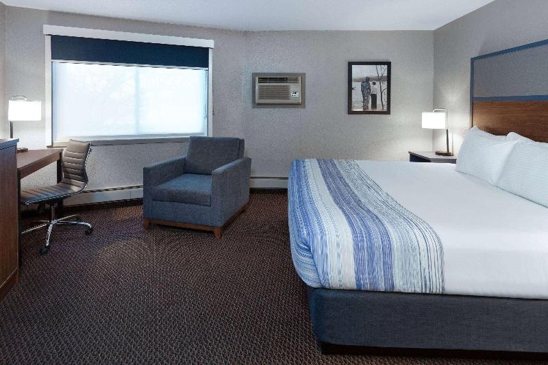 Americinn By Wyndham New Richmond image