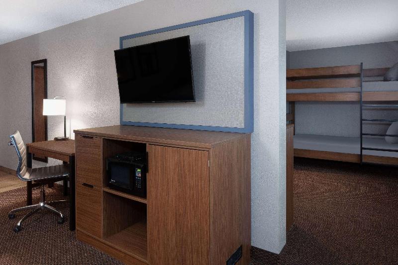 Americinn By Wyndham New Richmond image