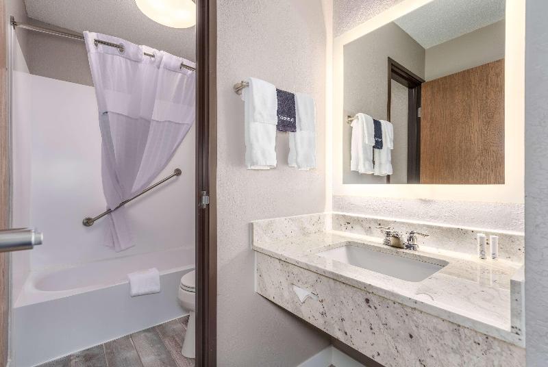 Americinn By Wyndham New Richmond image