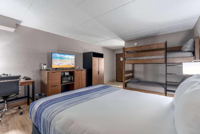 Americinn By Wyndham New Richmond image