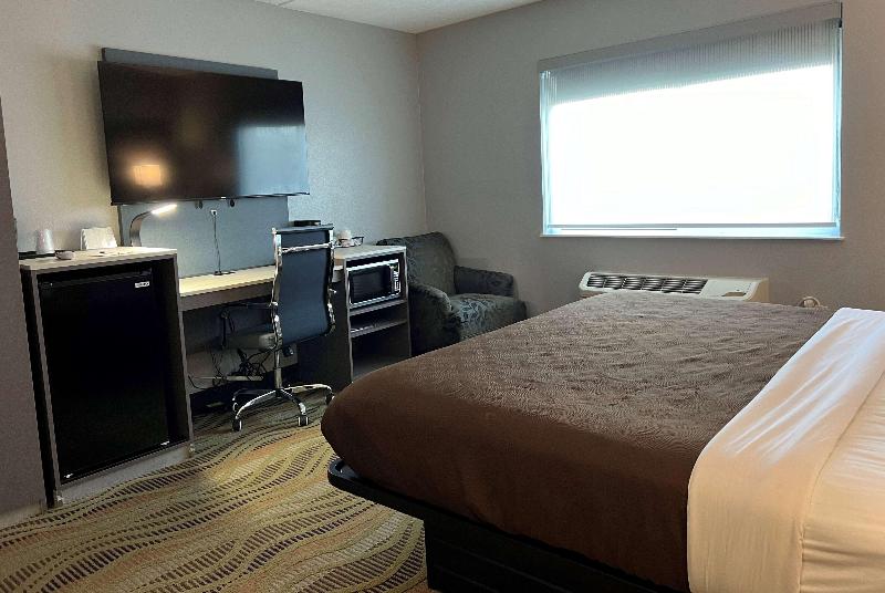 AmericInn by Wyndham Republic image