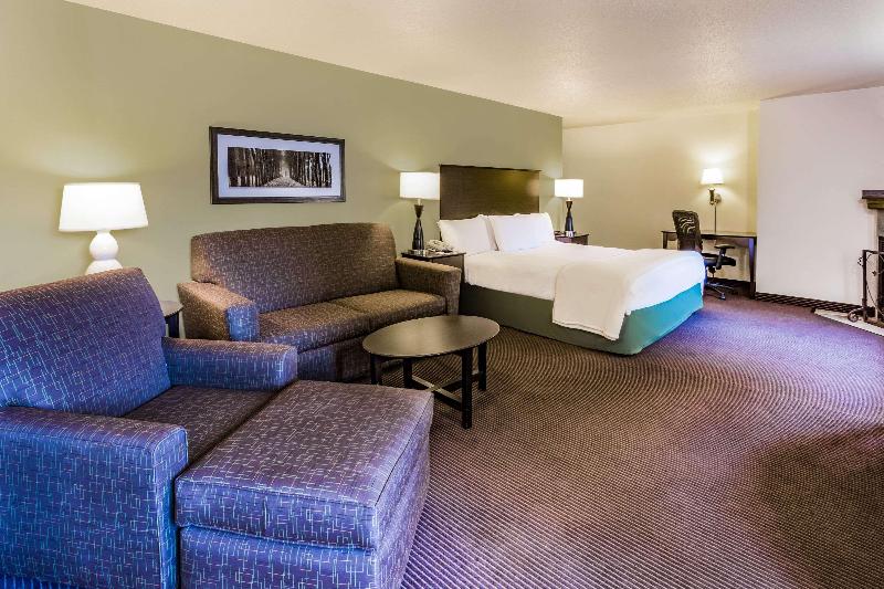 Americinn By Wyndham Hampton image 2