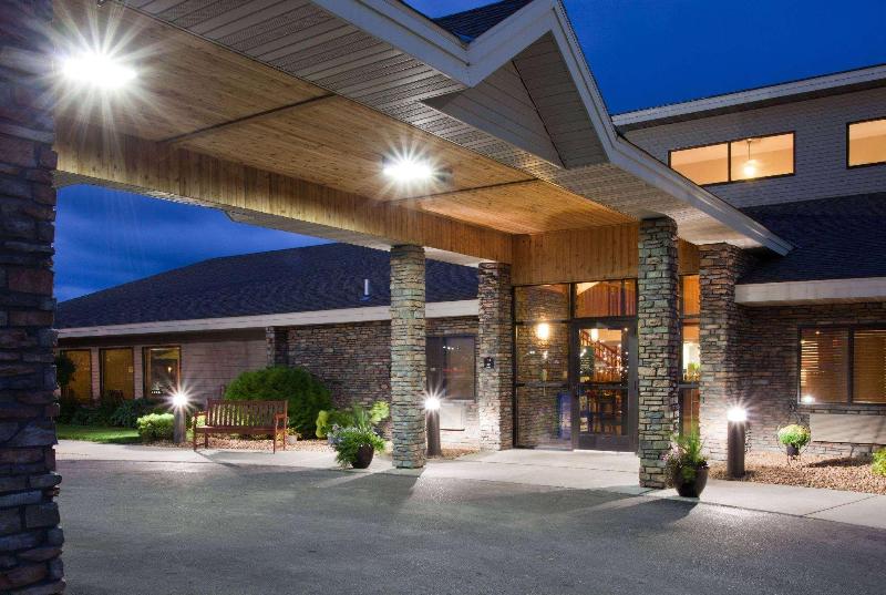 Americinn By Wyndham Thief River Falls image