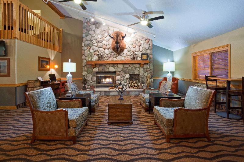 AmericInn by Wyndham Grafton image 6