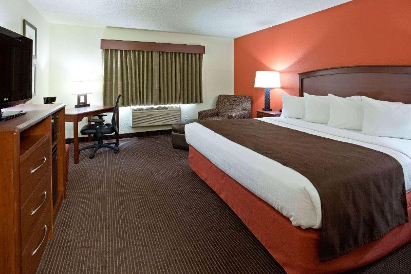 AmericInn by Wyndham Grafton image 2