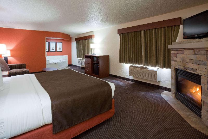 AmericInn by Wyndham Grafton image 3