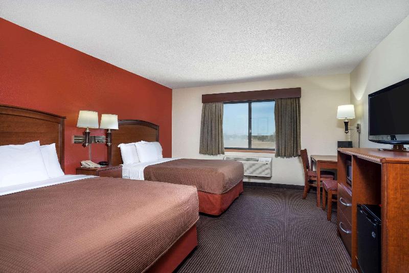 AmericInn by Wyndham Park Rapids image