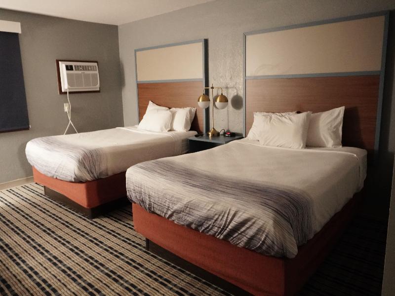 AmericInn by Wyndham Forest Lake image