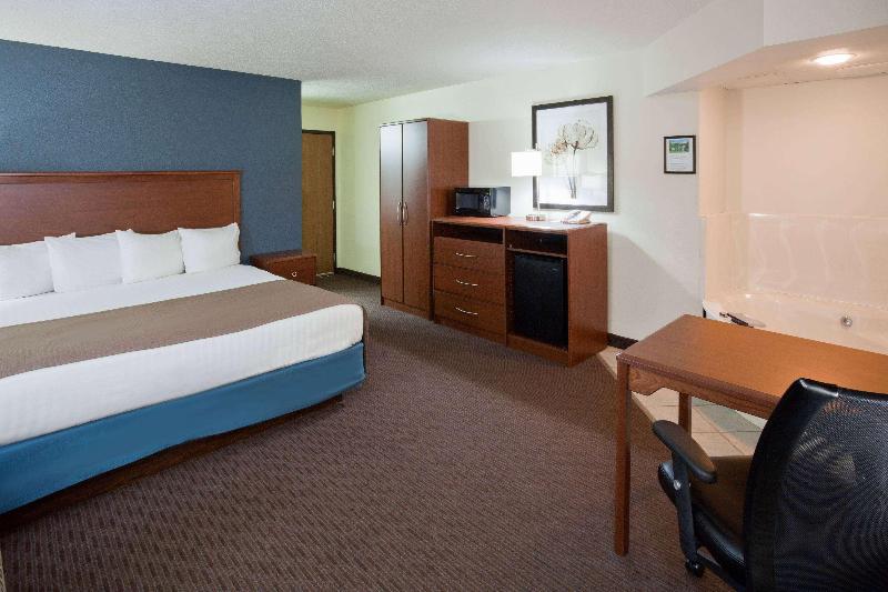 AmericInn by Wyndham Spencer image