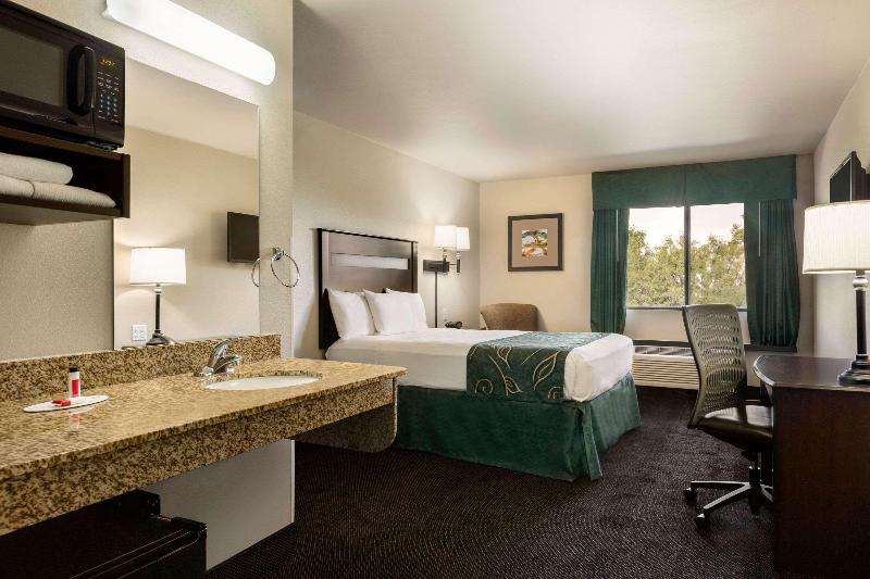 Travelodge by Wyndham Santa Teresa image