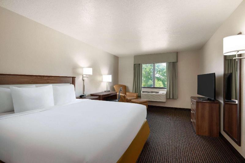 Travelodge by Wyndham Vaughn image
