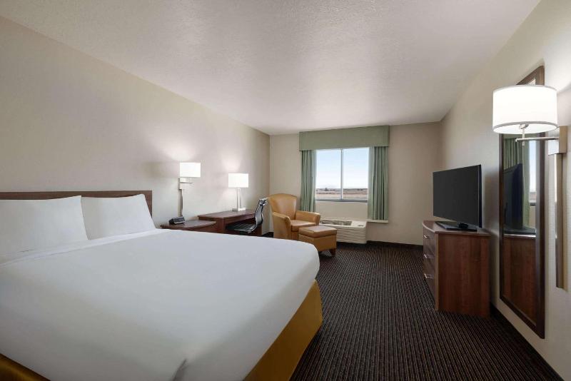 Travelodge by Wyndham Vaughn image