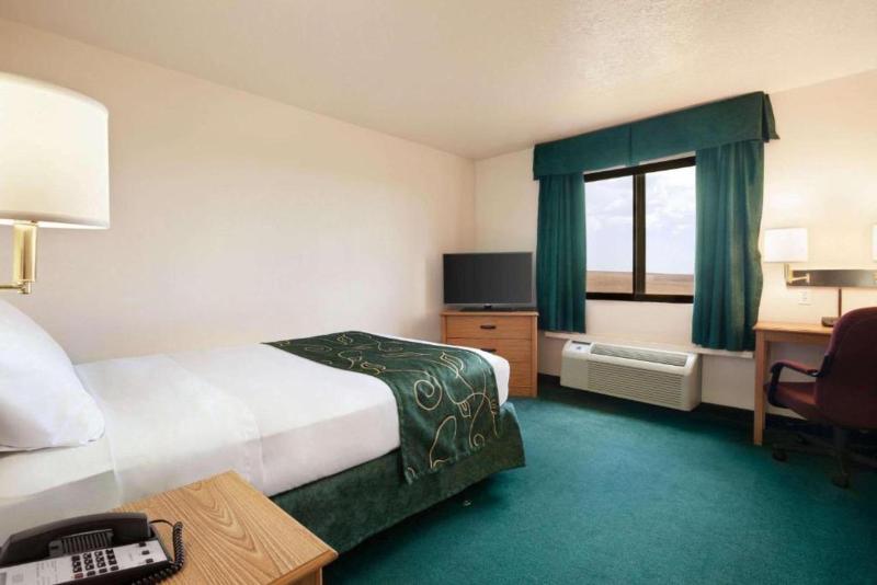 Travelodge by Wyndham Vaughn image