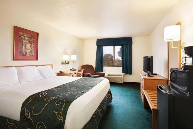 Travelodge by Wyndham Vaughn image