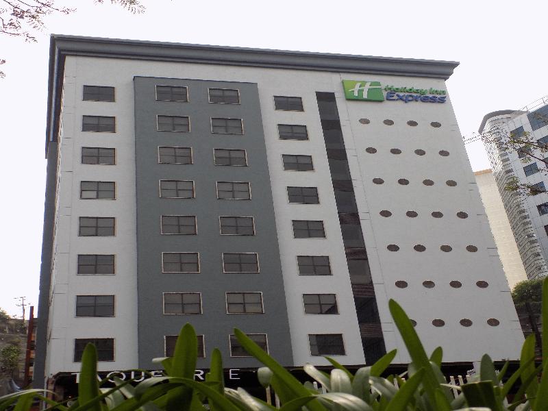 Holiday Inn Mexico Santa Fe image