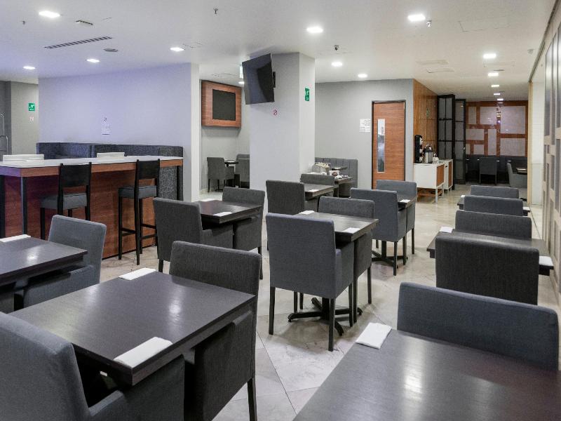 Holiday Inn Mexico Santa Fe image