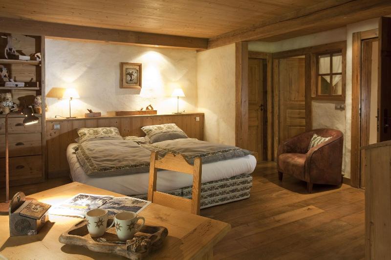 Hotel Les Fermes de Pierre & Anna image