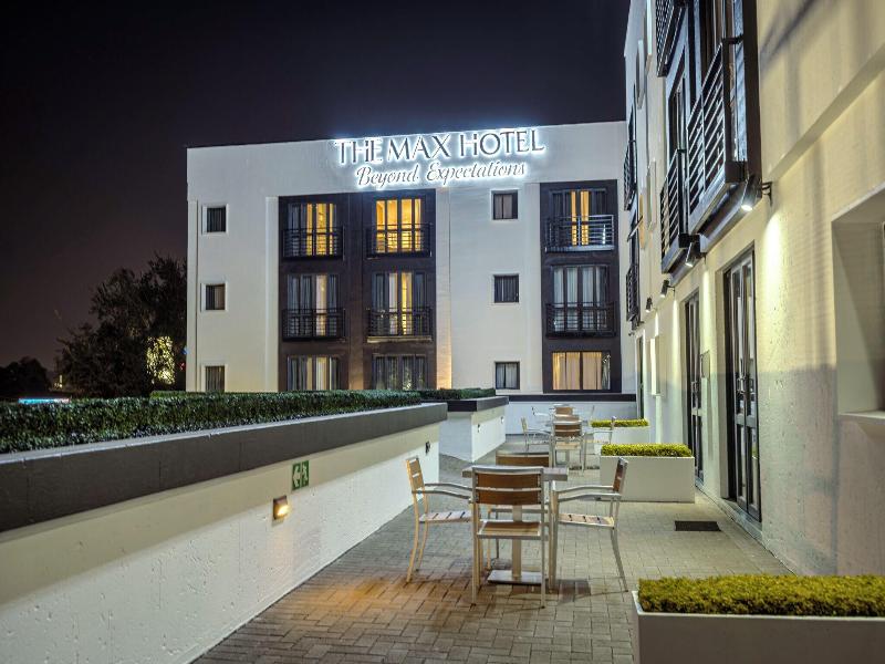 WeStay - Max Apartments image
