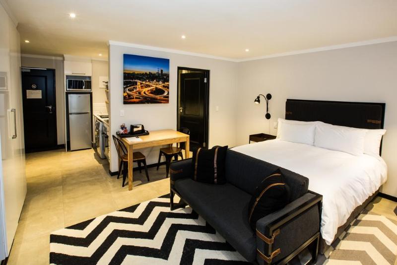 WeStay - Max Apartments image
