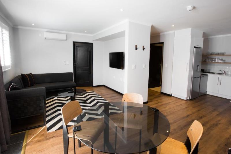 WeStay - Max Apartments image