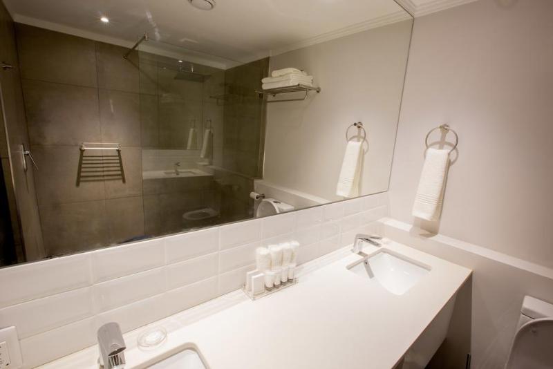 WeStay - Max Apartments image