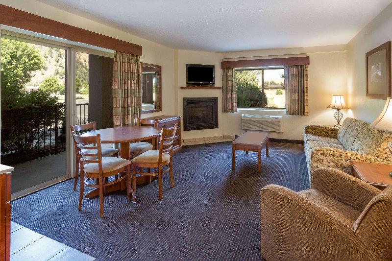 AmericInn by Wyndham Hailey Sun Valley image