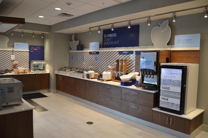 Holiday Inn Express Goodlettsville N Nashville image