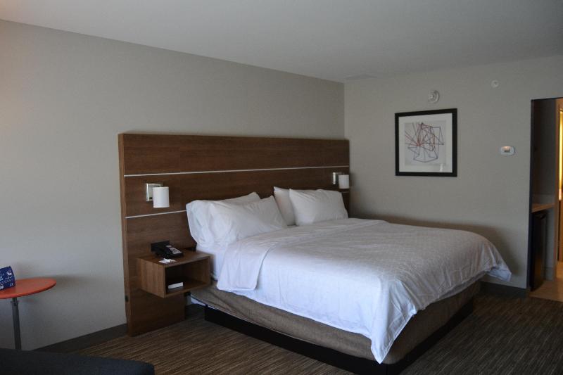 Holiday Inn Express Goodlettsville N Nashville photo 10