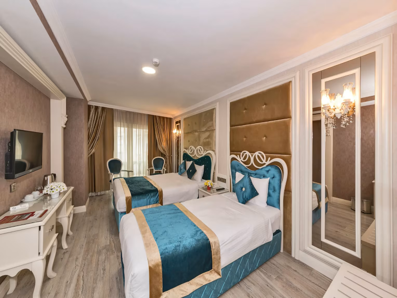 Marnas Hotel image