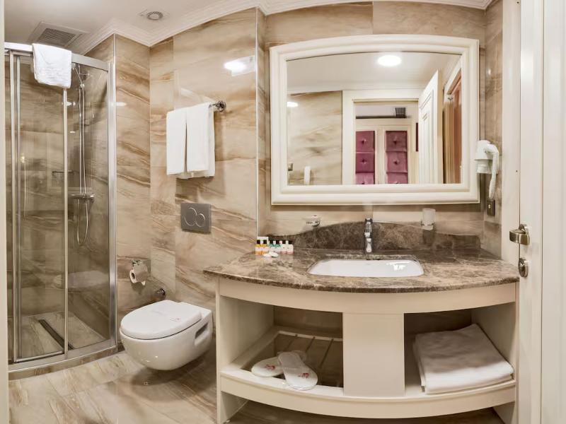 Marnas Hotel image