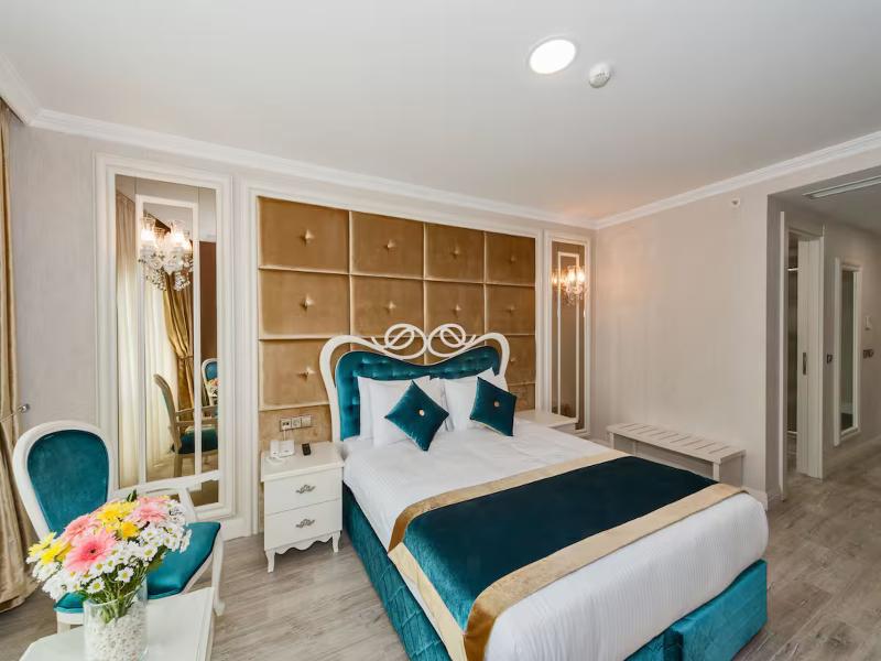 Marnas Hotel image