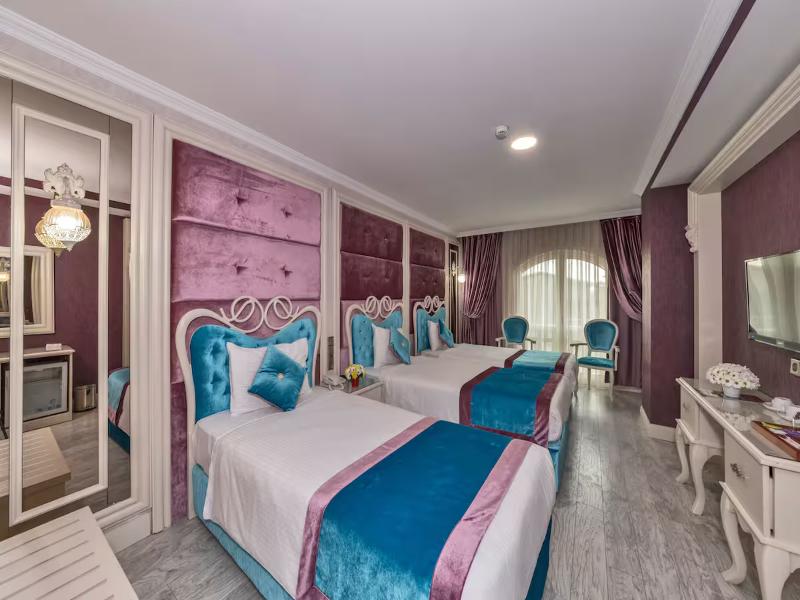 Marnas Hotel image
