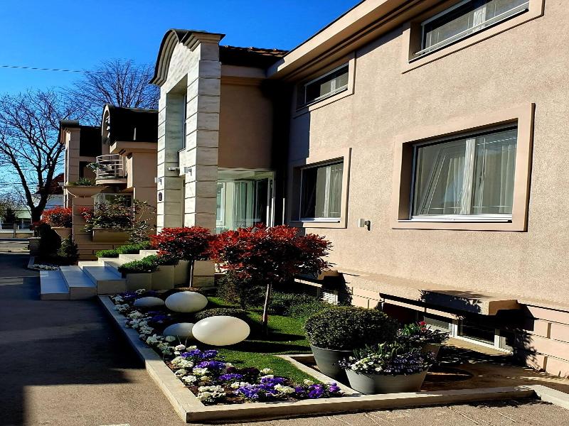 Garni hotel D10 image