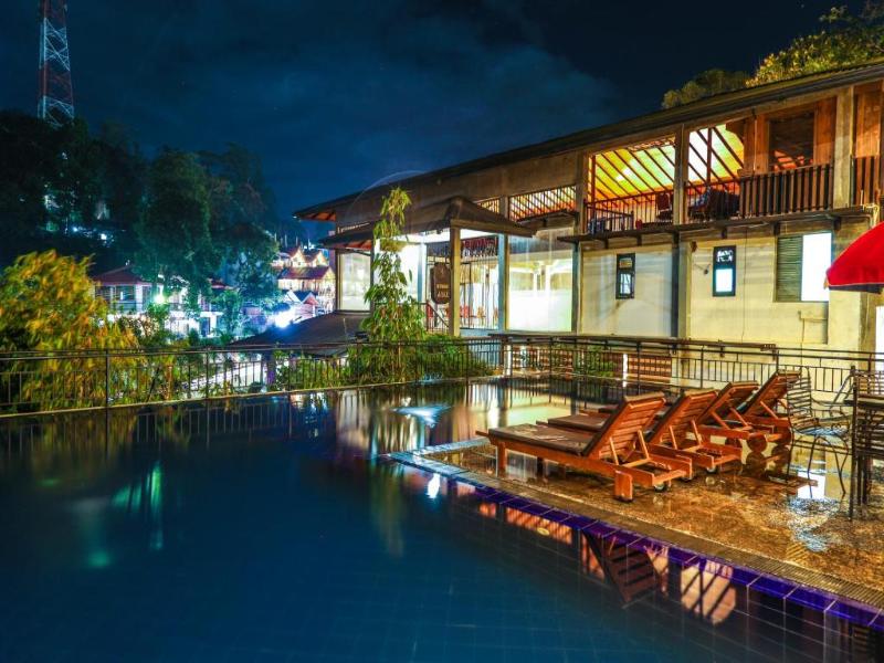 Oak Ray Ella Gap Hotel image