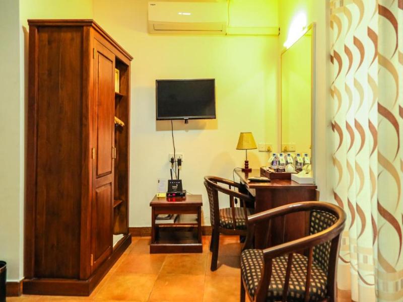 Oak Ray Ella Gap Hotel image