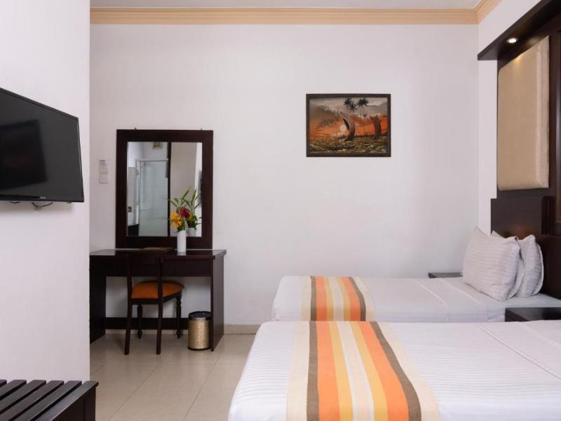 Oak Ray Serene Garden Hotel image