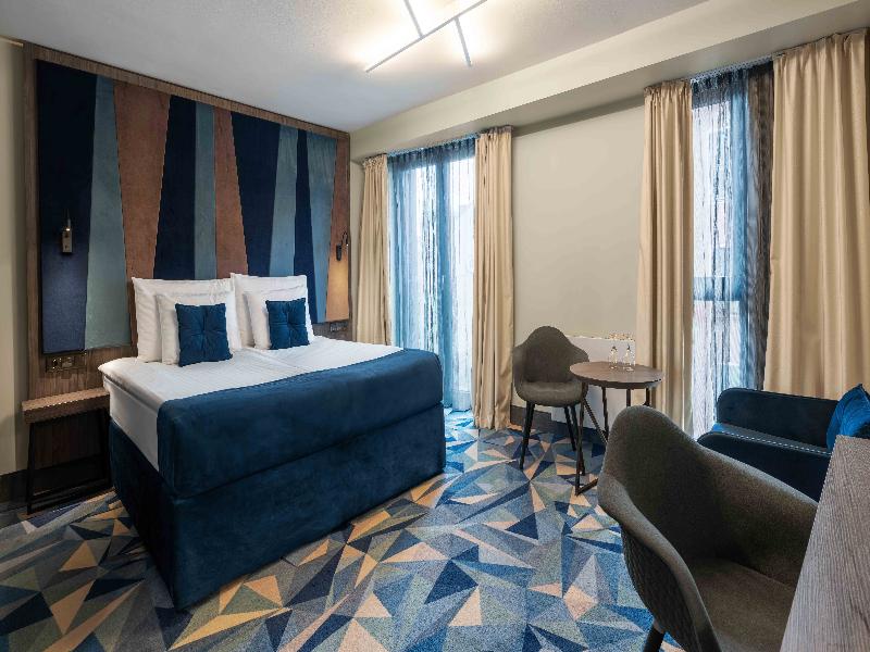 Wellton Riverside Spa Hotel image