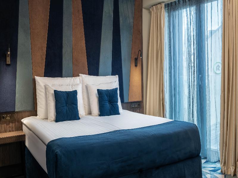 Wellton Riverside Spa Hotel image