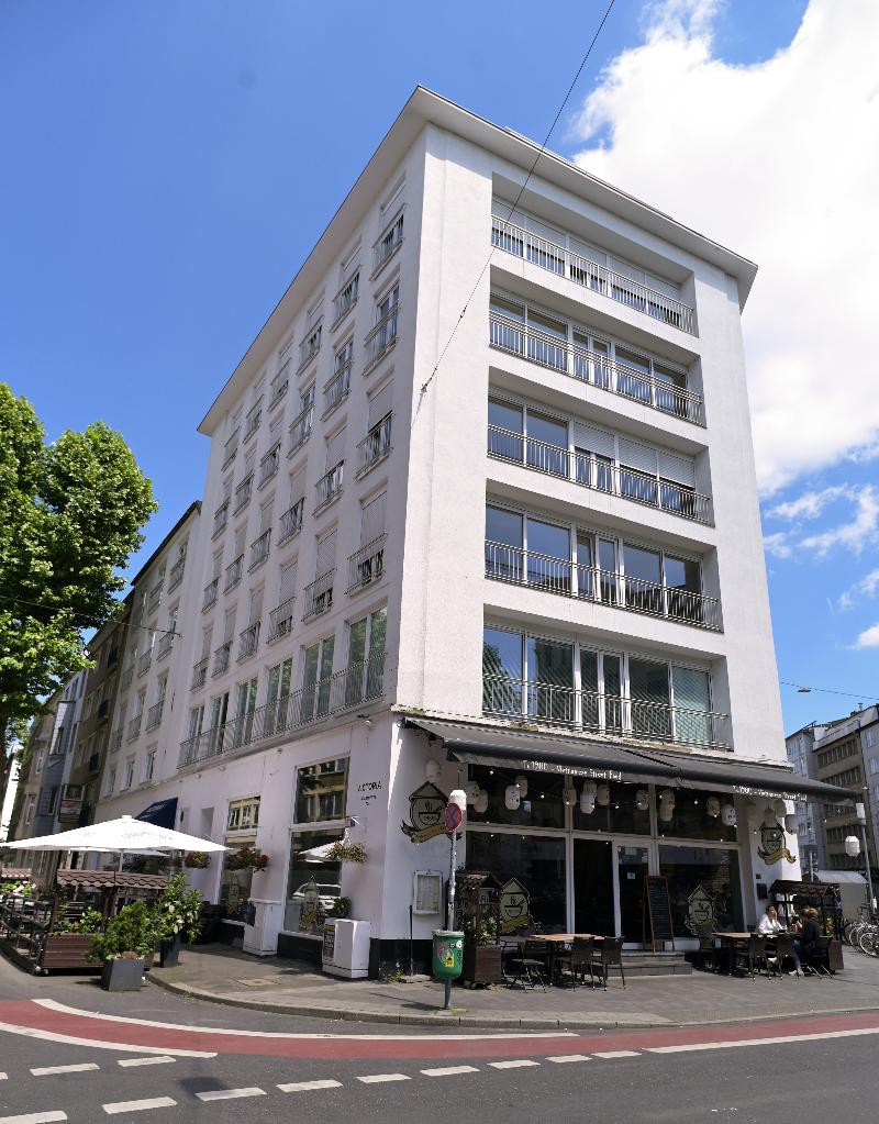 Victoria Apartments image