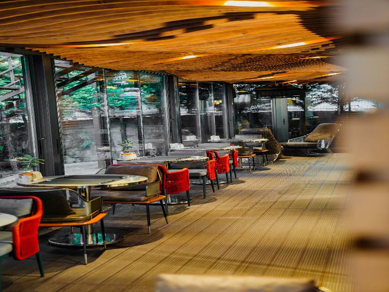 Vespia Hotel — restaurant