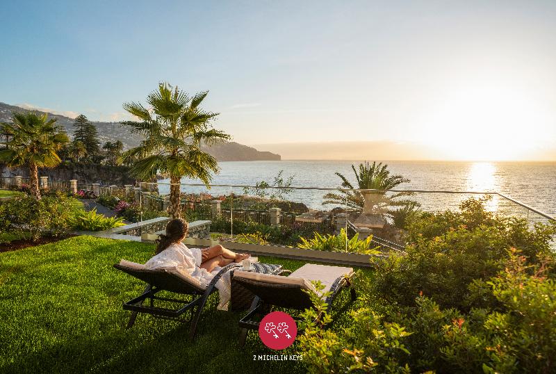 Les Suites At The Cliff Bay image