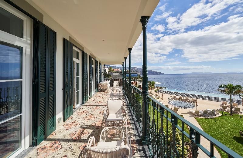 Les Suites At The Cliff Bay image