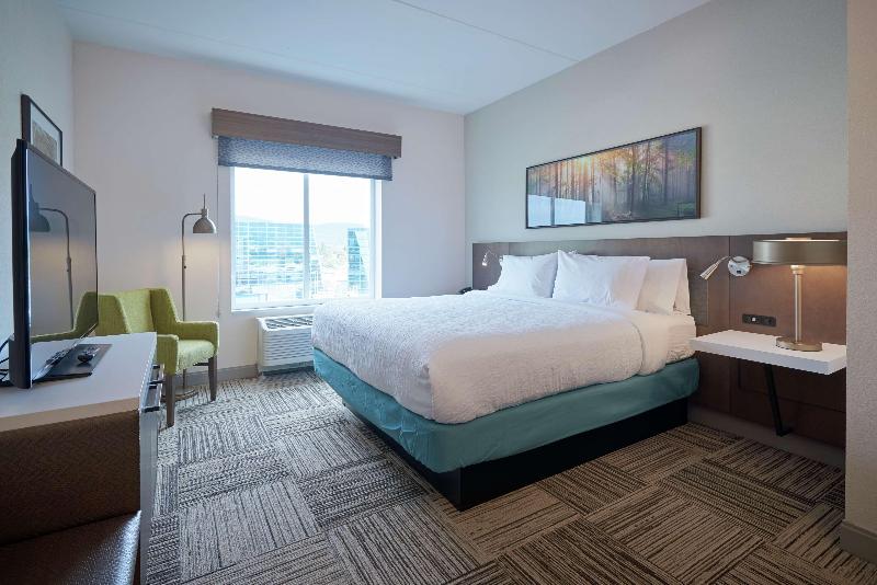 Hilton Garden Inn Corning Downtown image